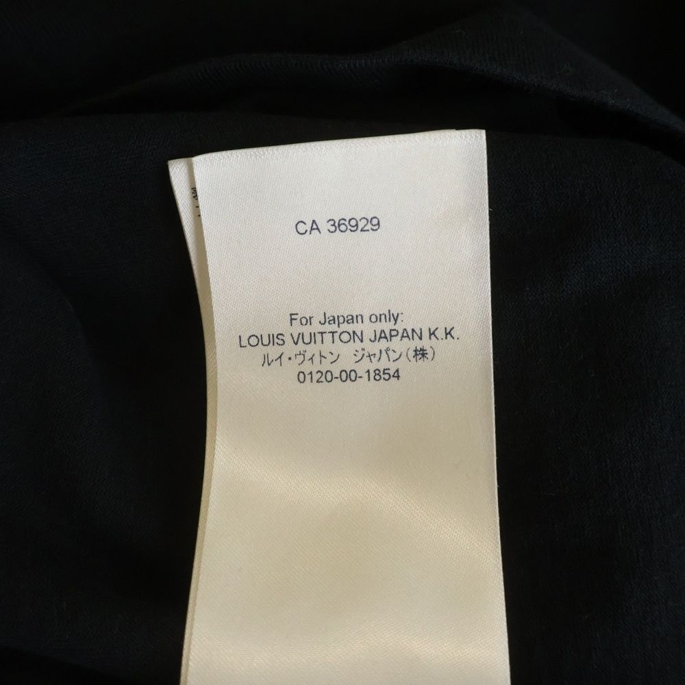 Louis Vuitton LV Deboss Embossed Logo Crew Neck Short Sleeve T-Shirt Black — view 8