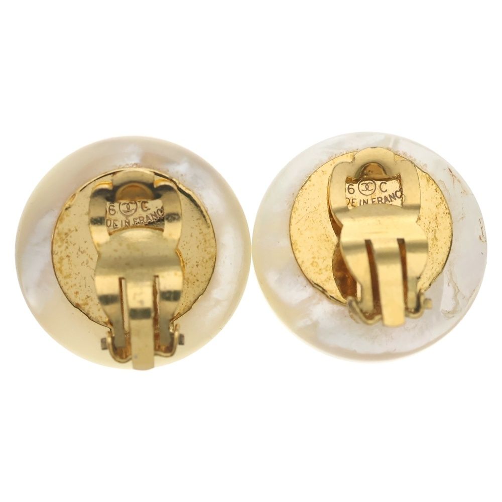 Chanel Pearl Earrings White Gold — view 2