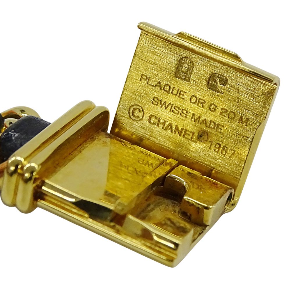 Chanel Watch Premiere Quartz Leather L Square Gold Black — view 5