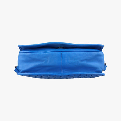 Bottega Veneta Intrecciato Blue Lambskin Messenger Bag — view 3