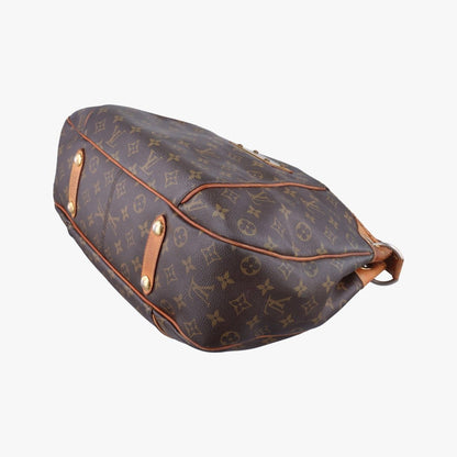 Louis Vuitton Galleria PM Monogram Brown Canvas Messenger Bag — view 4