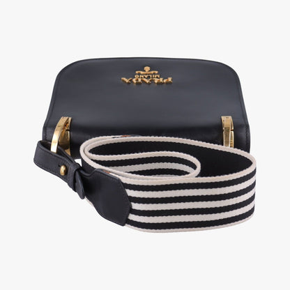 Prada Pioneer Black Leather 25 Messenger Bag — view 8