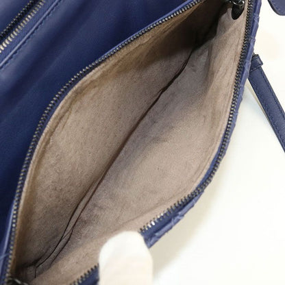 Bottega Veneta Intrecciato Handbag Leather — view 4