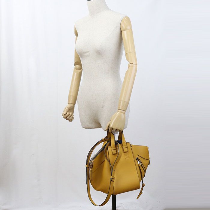Loewe 2-Way Hammock Handbag Calf — view 8