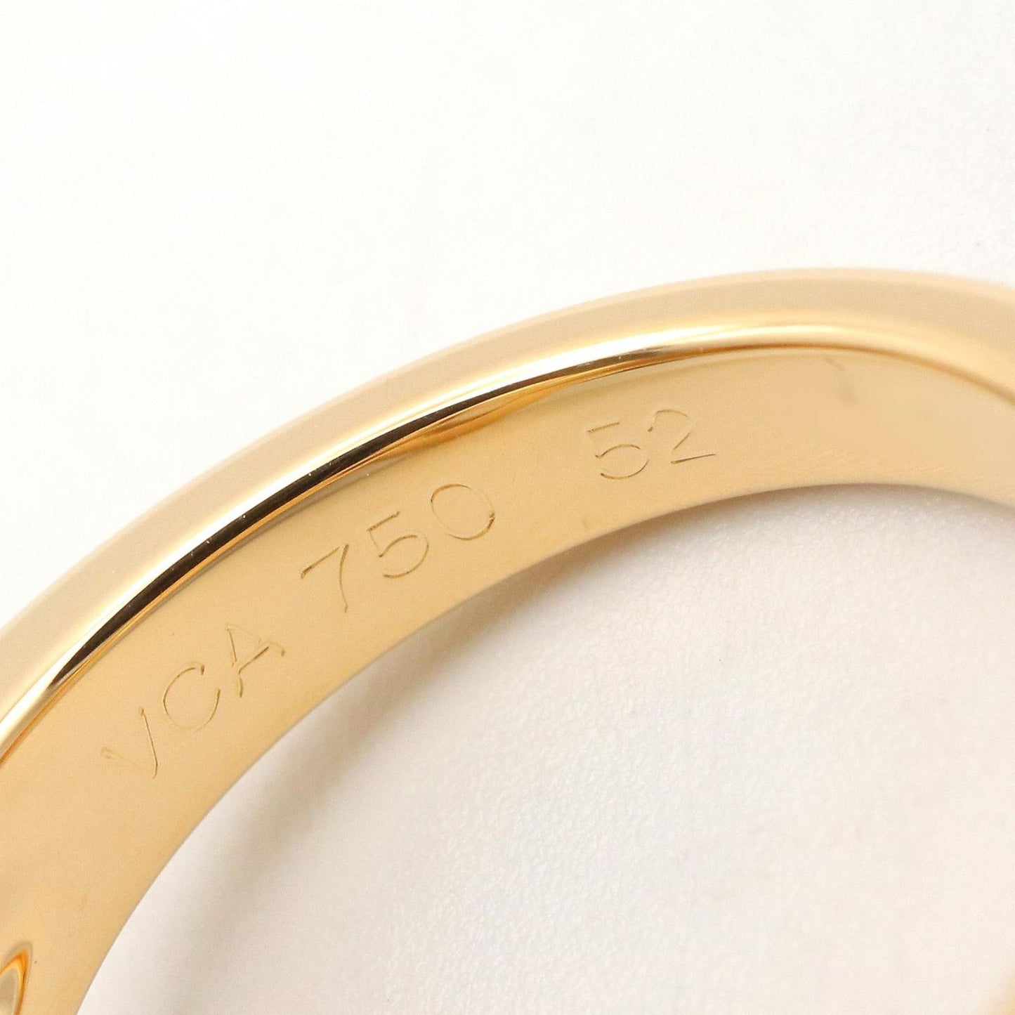 Van Cleef & Arpels Ring Pure Alhambra 18k Mother of Pearl — view 5