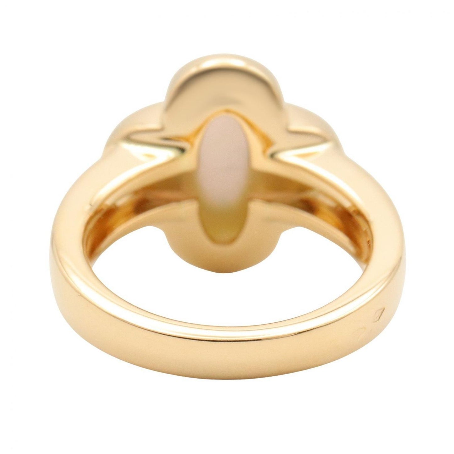 Van Cleef & Arpels Ring Pure Alhambra 18k Mother of Pearl — view 3