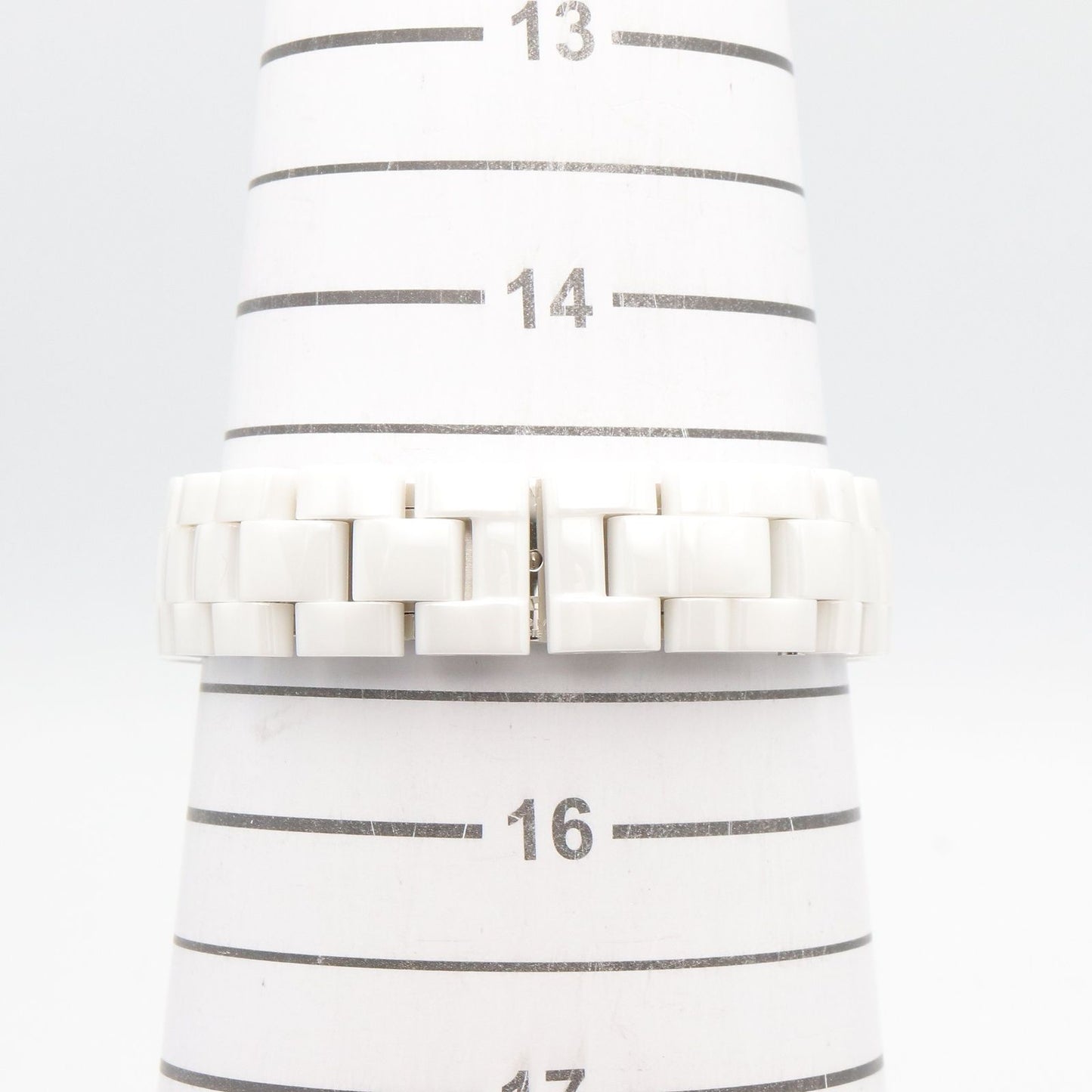 Chanel Watch Diamond White Ceramic — view 7