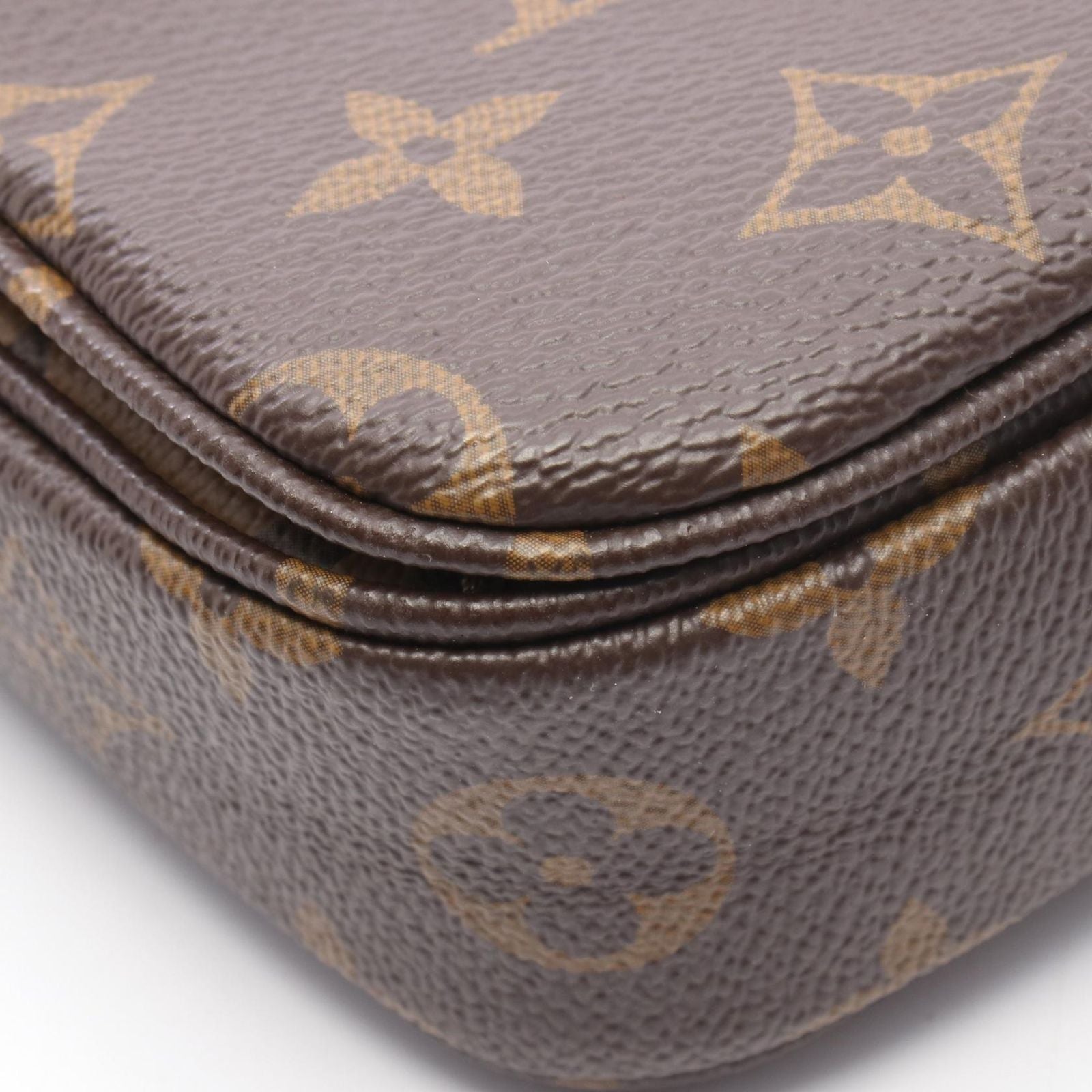 Louis Vuitton Handbag Pochette Metis MM Canvas Leather — view 5