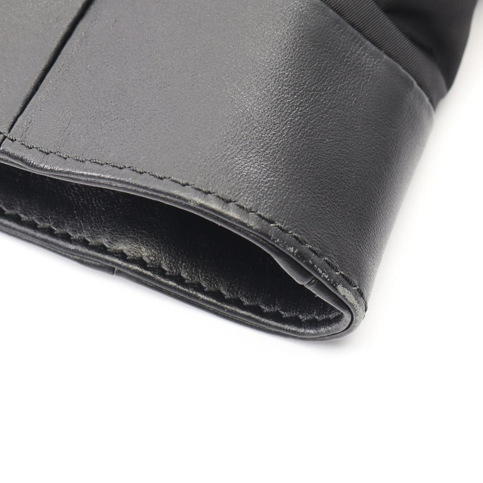 Chanel Tote CC Logo Reversible Black Nylon Leather — view 9