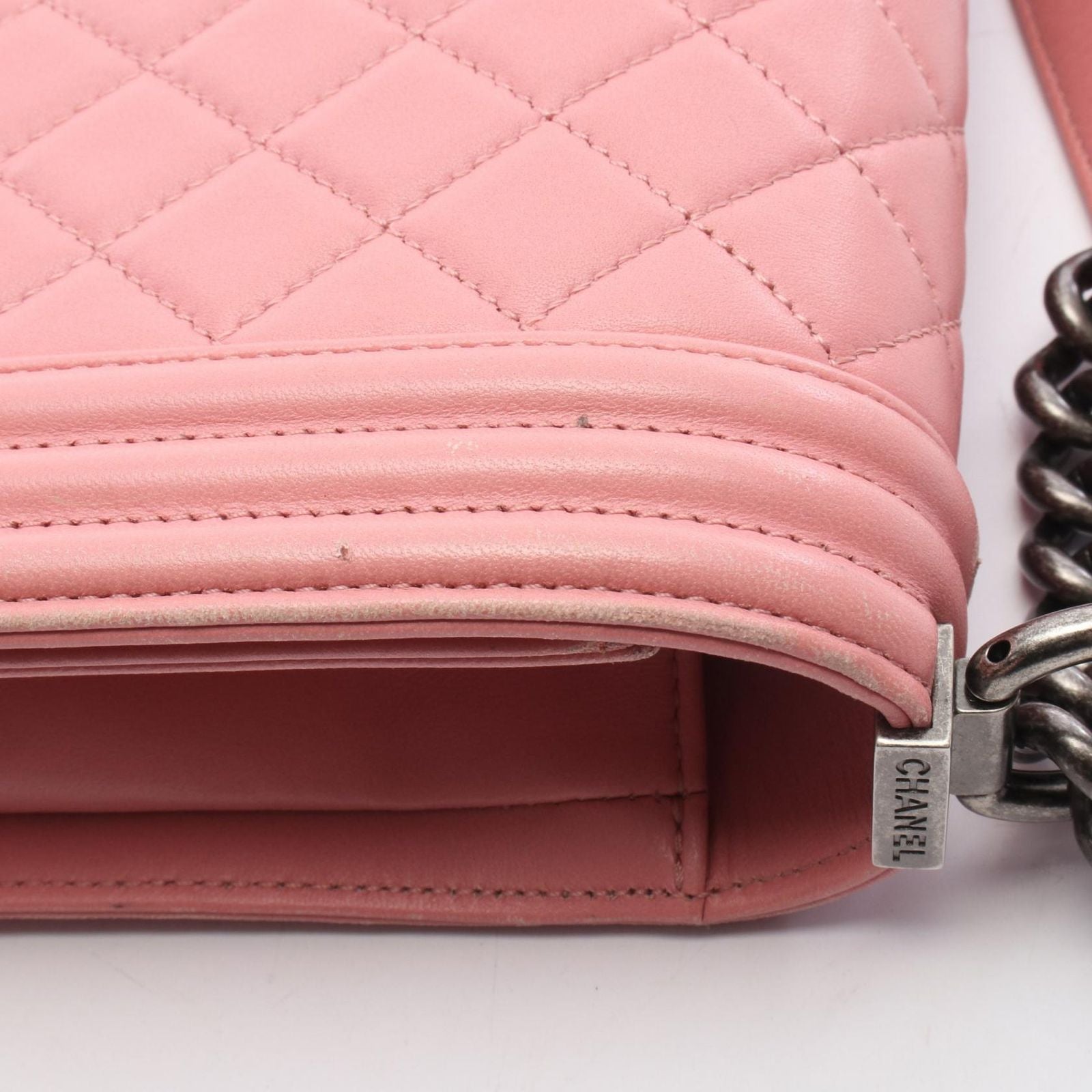 Chanel Shoulder Bag Pink Lambskin Chain — view 8
