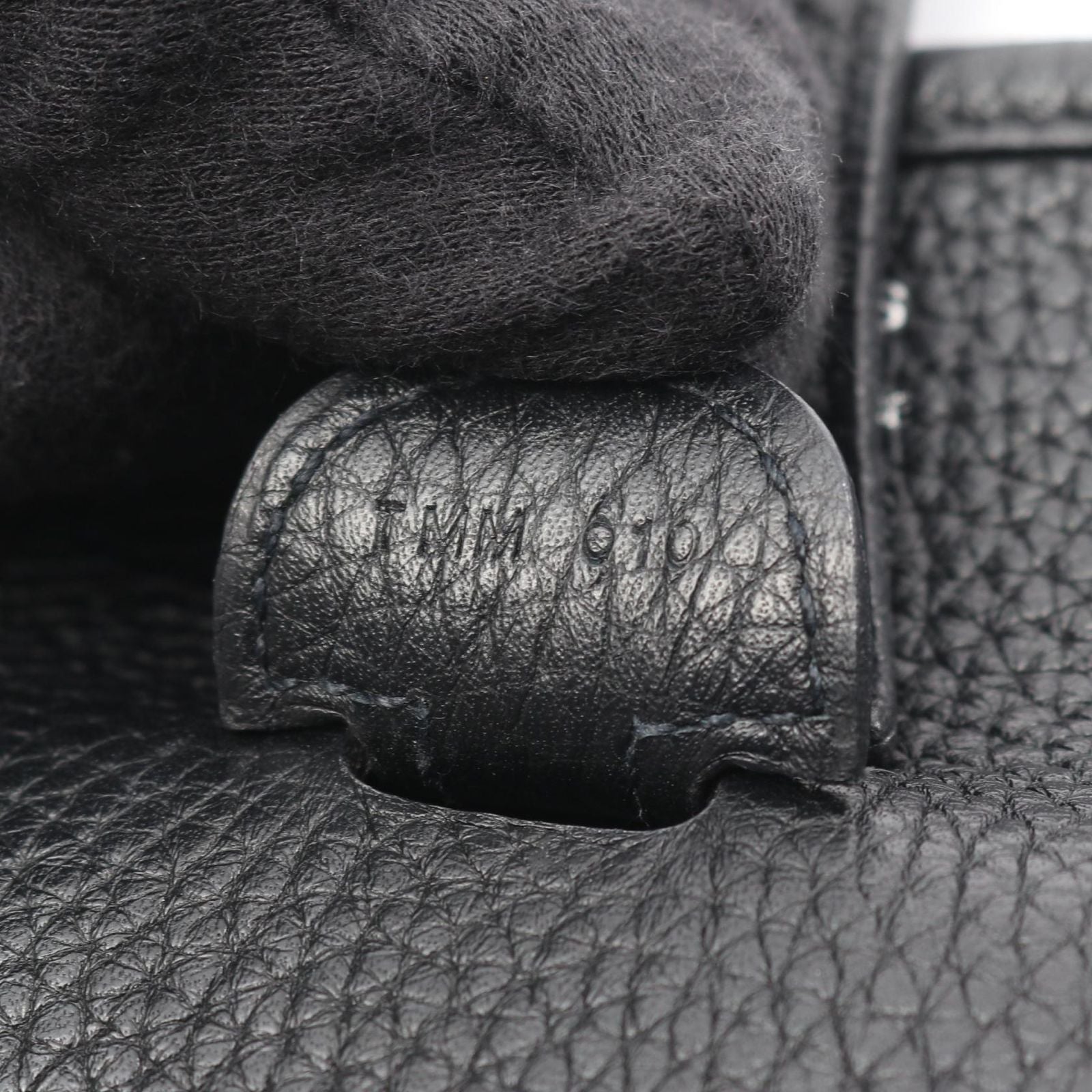 Hermes Shoulder Bag Evelyne 3 Trois PM Black Leather — view 5