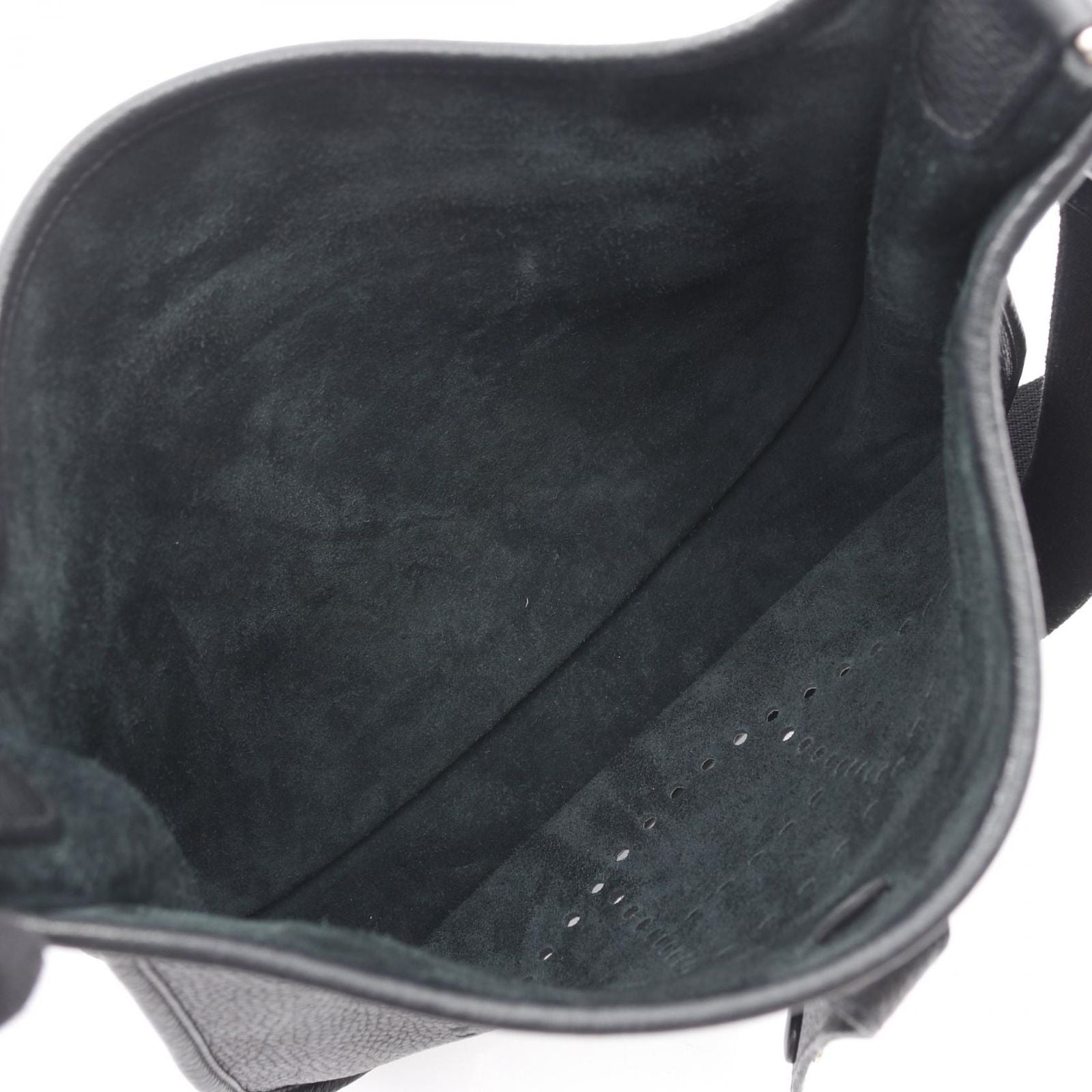 Hermes Shoulder Bag Evelyne 3 Trois PM Black Leather — view 3