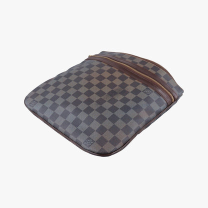 Louis Vuitton Pochette Bosphore Evene Damier Canvas Pouch — view 4