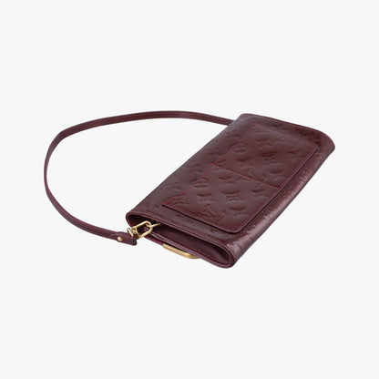 Louis Vuitton Clutch Anna Amarante Vernis — view 7
