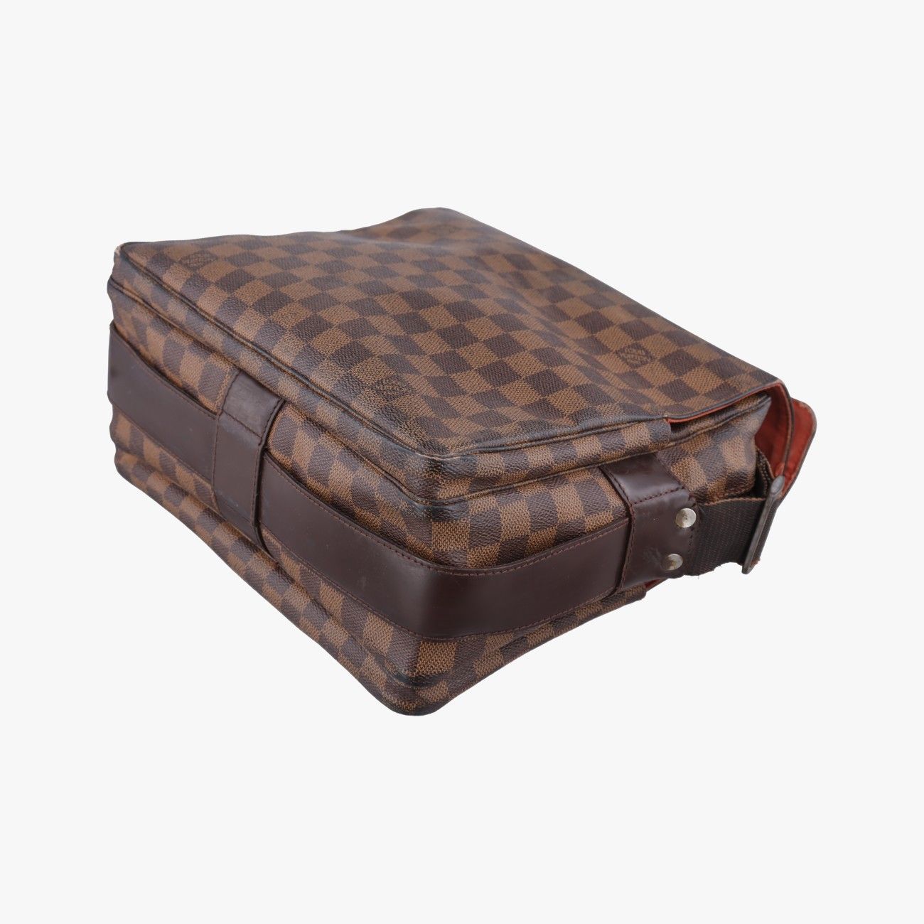 Louis Vuitton Naviglio Ebene Damier Canvas Messenger Bag — view 4