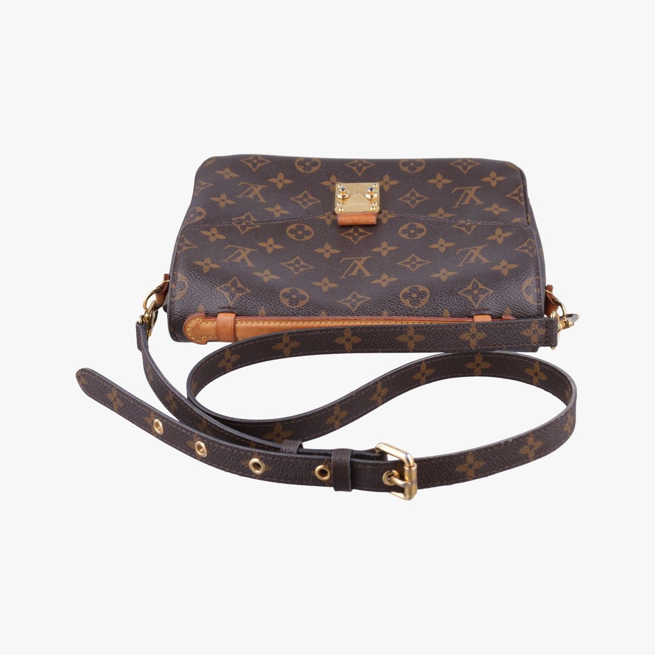 Louis Vuitton Pochette Metis MM Monogram Brown Canvas Handbag — view 8