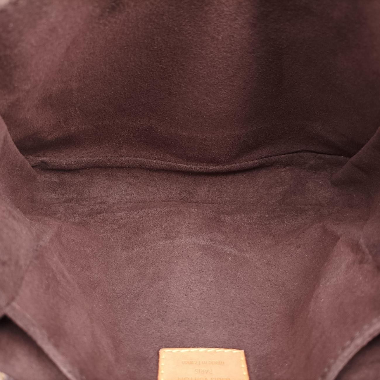 Louis Vuitton Pochette Metis MM Monogram Brown Canvas Handbag — view 9