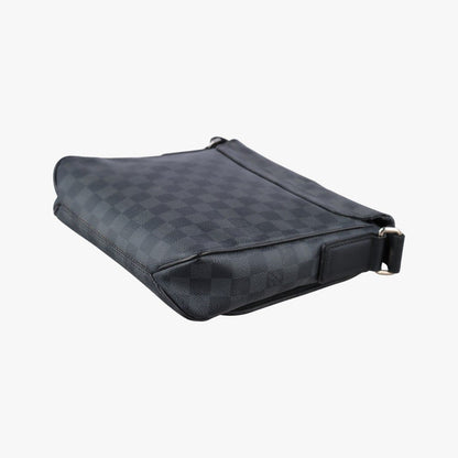 Louis Vuitton District PM Noir Damier Graphite Tote — view 6