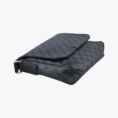 Louis Vuitton District PM Noir Damier Graphite Tote — view 5