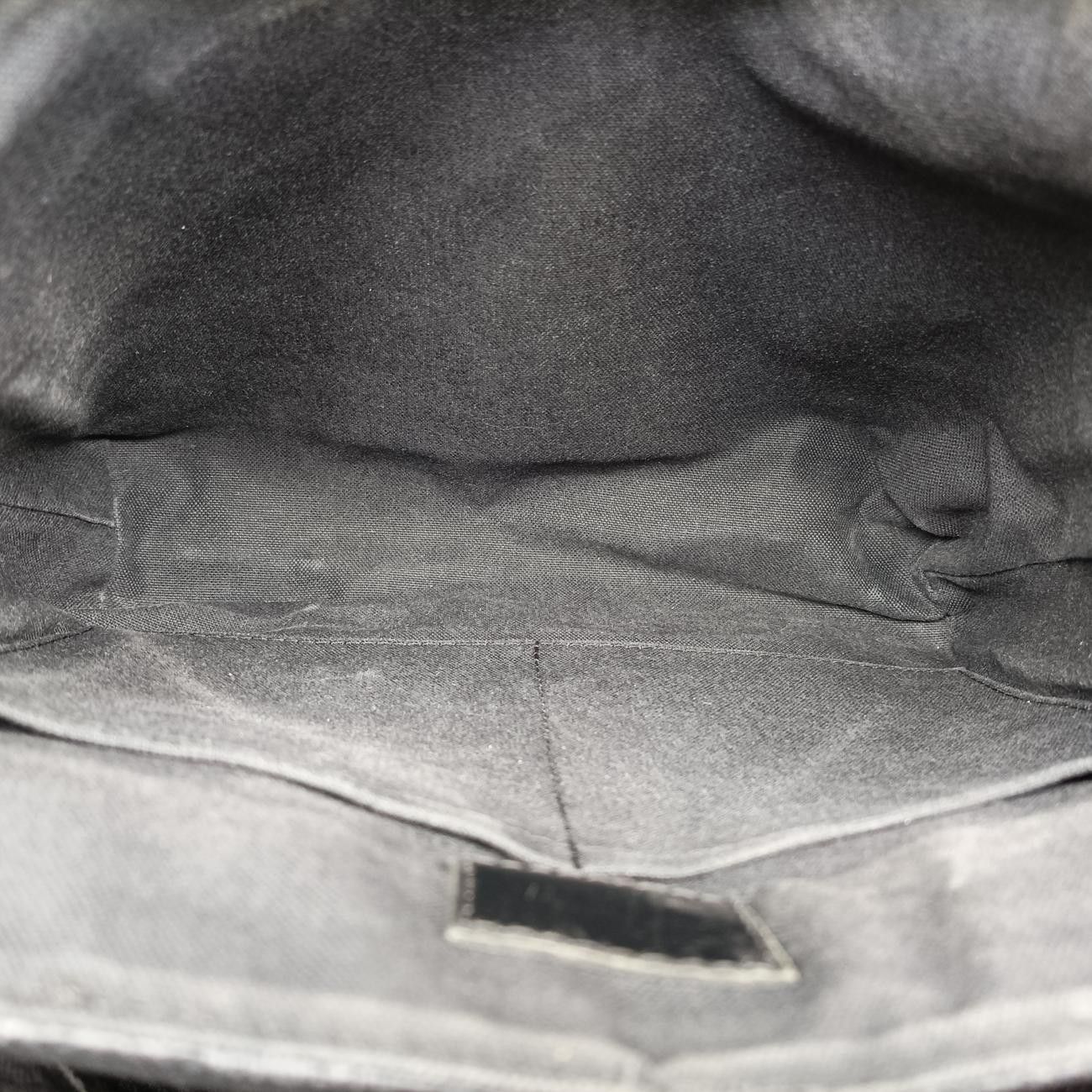 Louis Vuitton District PM Noir Damier Graphite Tote — view 9