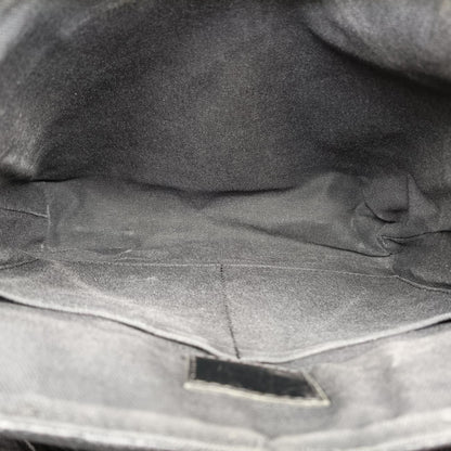 Louis Vuitton District PM Noir Damier Graphite Tote — view 9