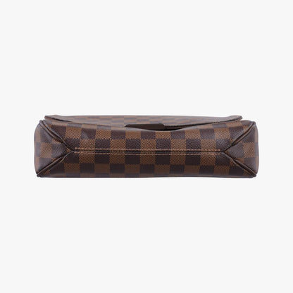 Louis Vuitton District PM Evene Damier Canvas Messenger Bag — view 3