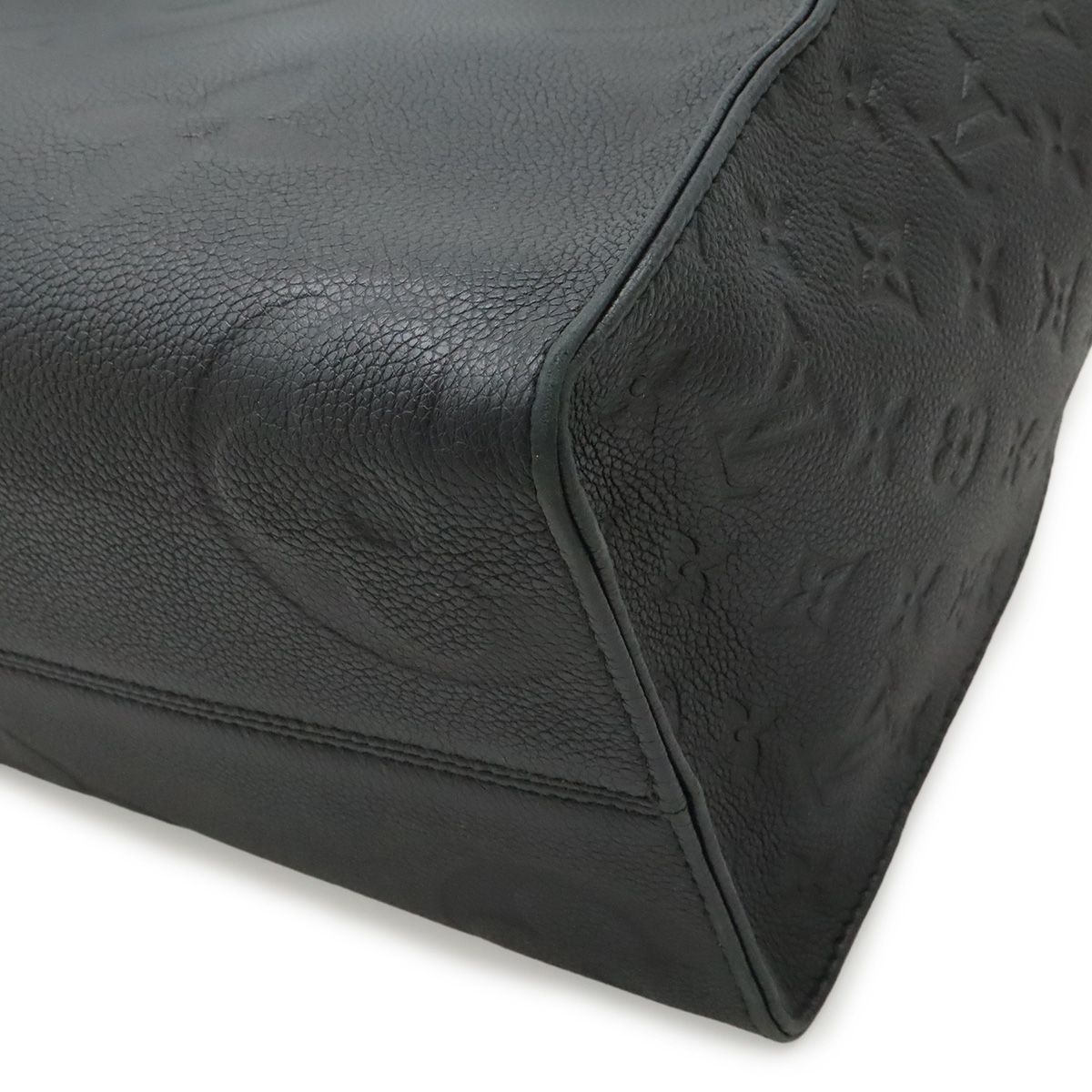 Louis Vuitton Monogram Empreinte On The Go MM Tote 2-Way Shoulder Noir Black — view 3