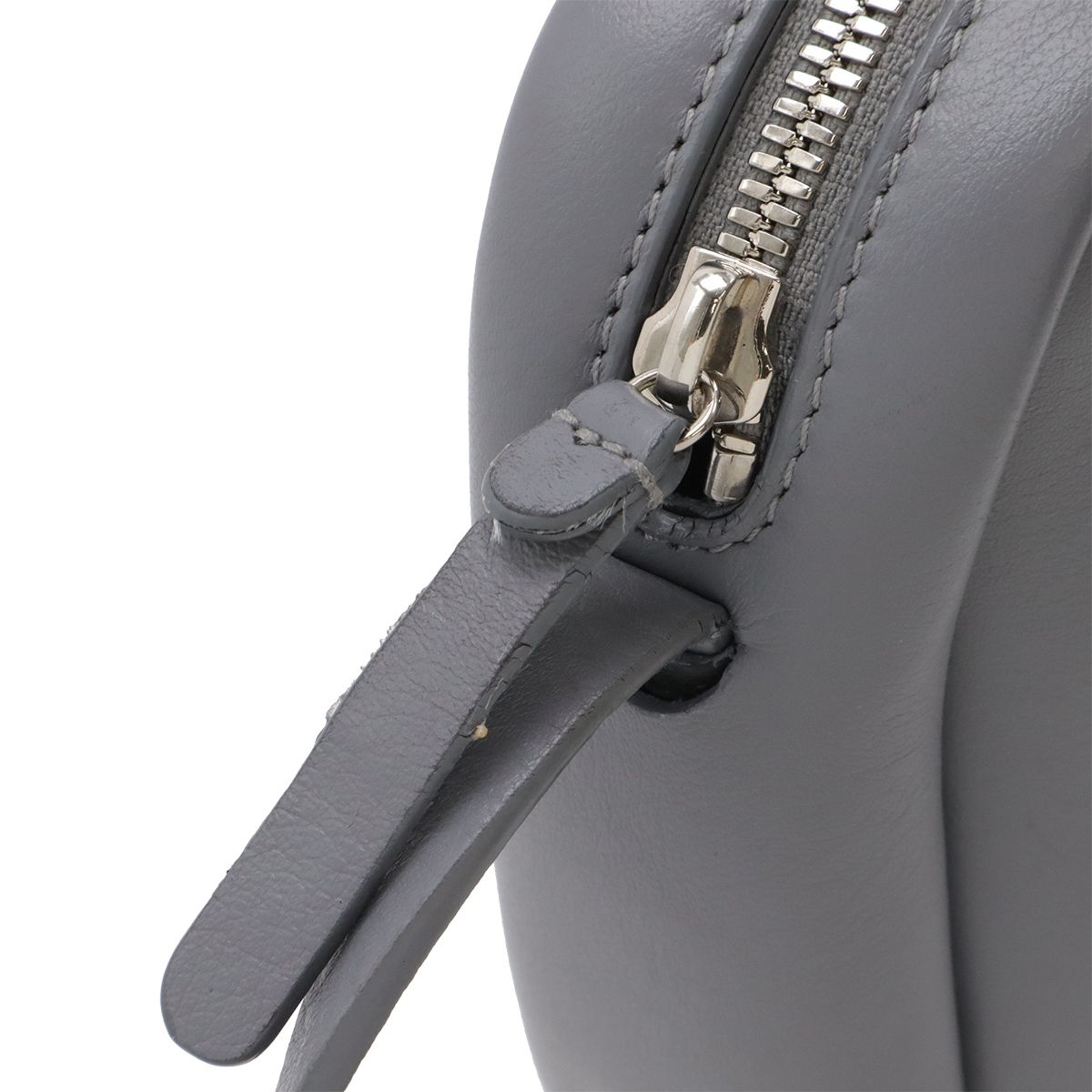 Balenciaga Everyday Camera Bag S Pochette Crossbody Leather Gray White — view 5