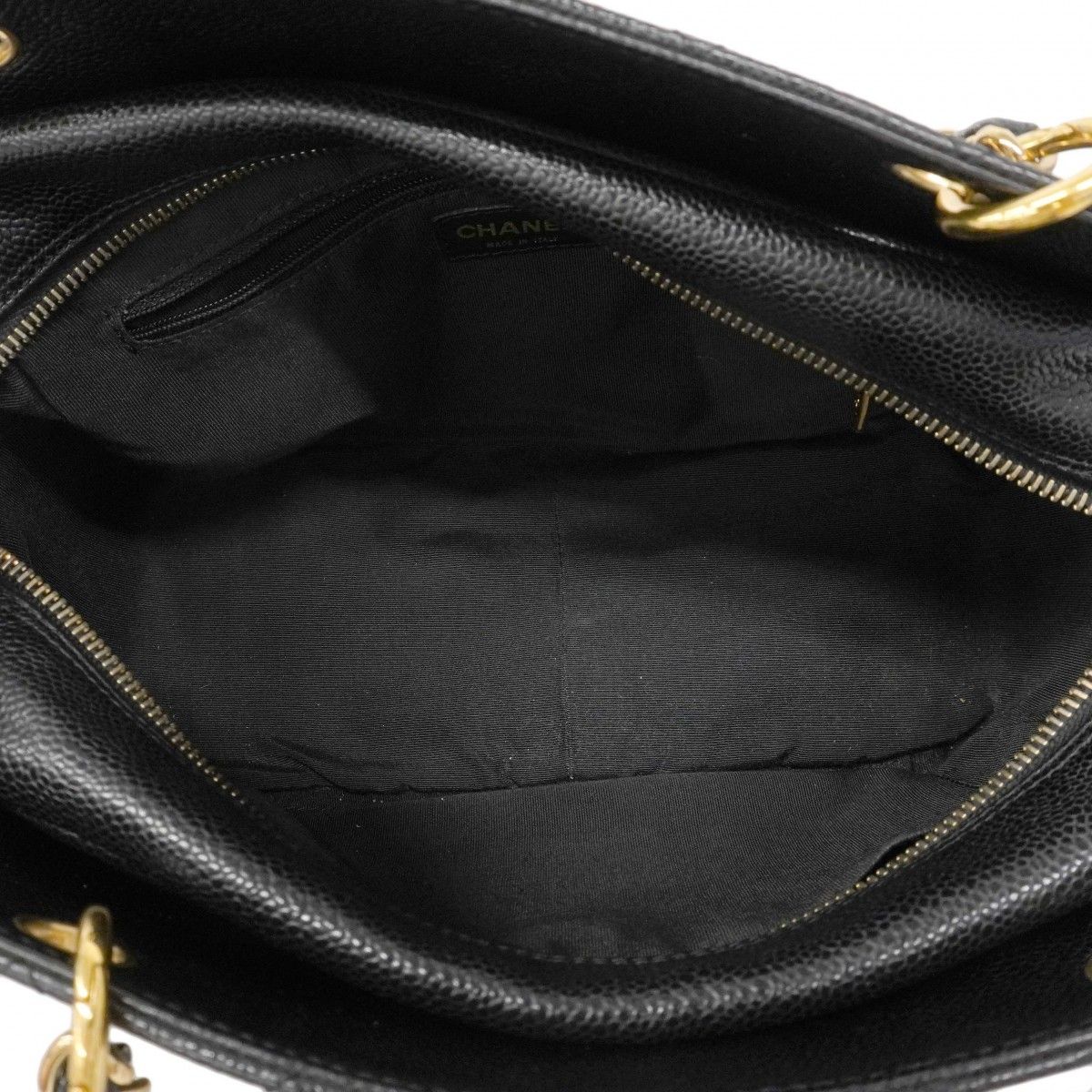 Chanel Shoulder Bag Quilted Caviar Leather Black Gold — view 4