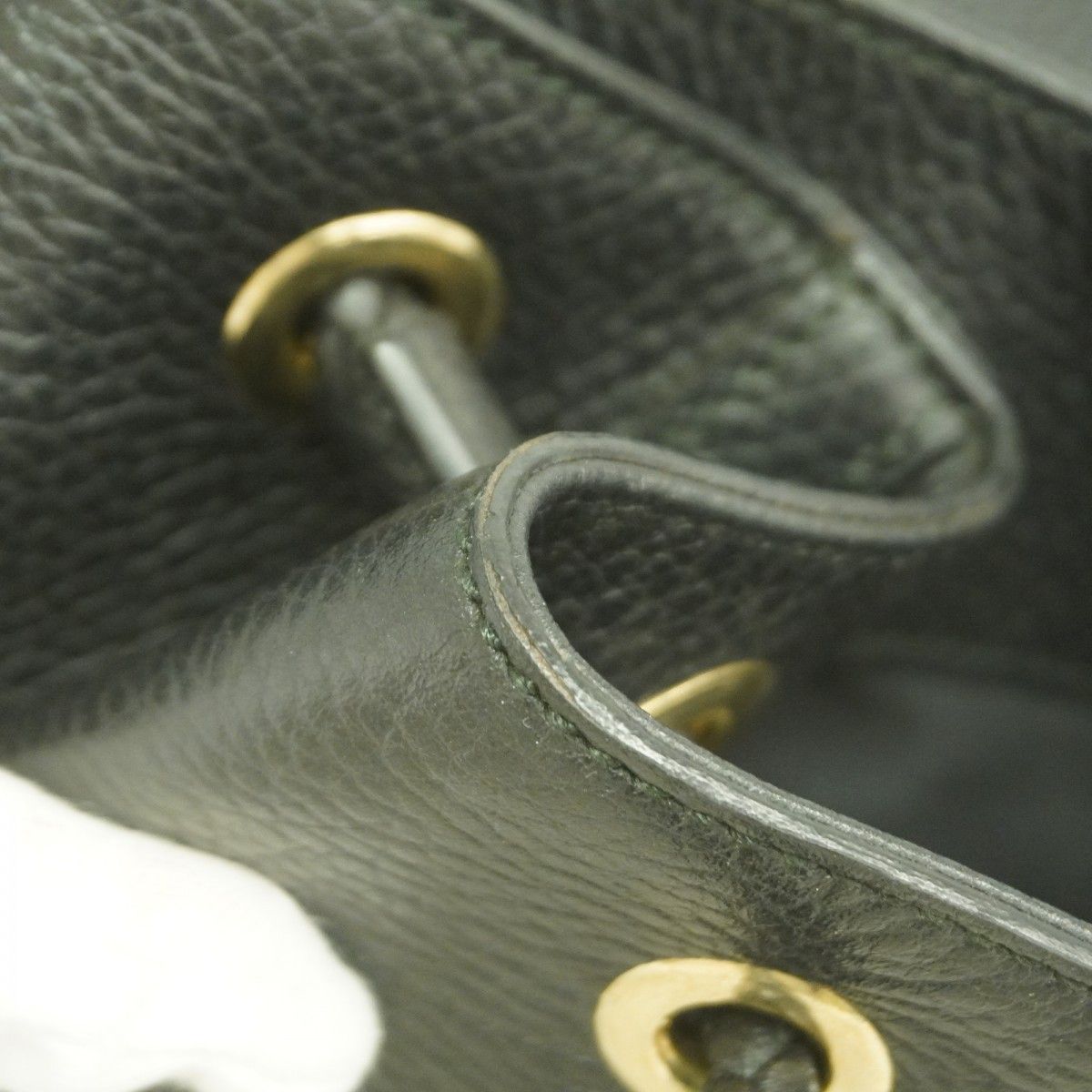 Gucci Shoulder Bag Leather Black Chien Pants Gold — view 8