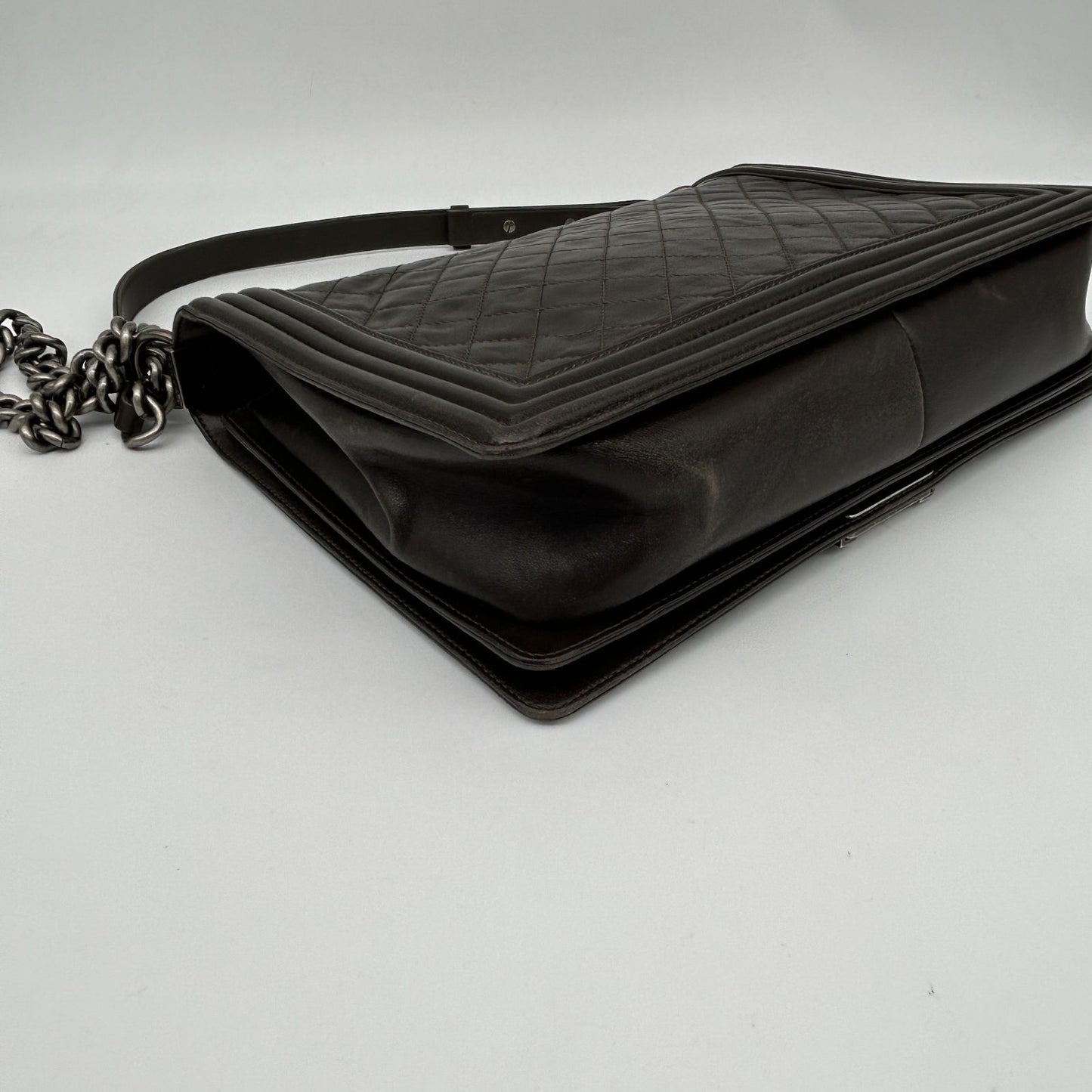 Chanel Shoulder Bag Leather Black Chain — view 9