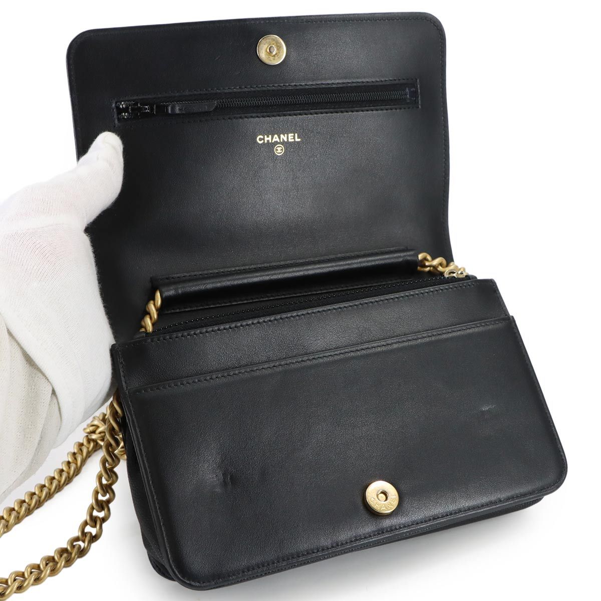 Chanel Chain Wallet Caviar Leather Black — view 7