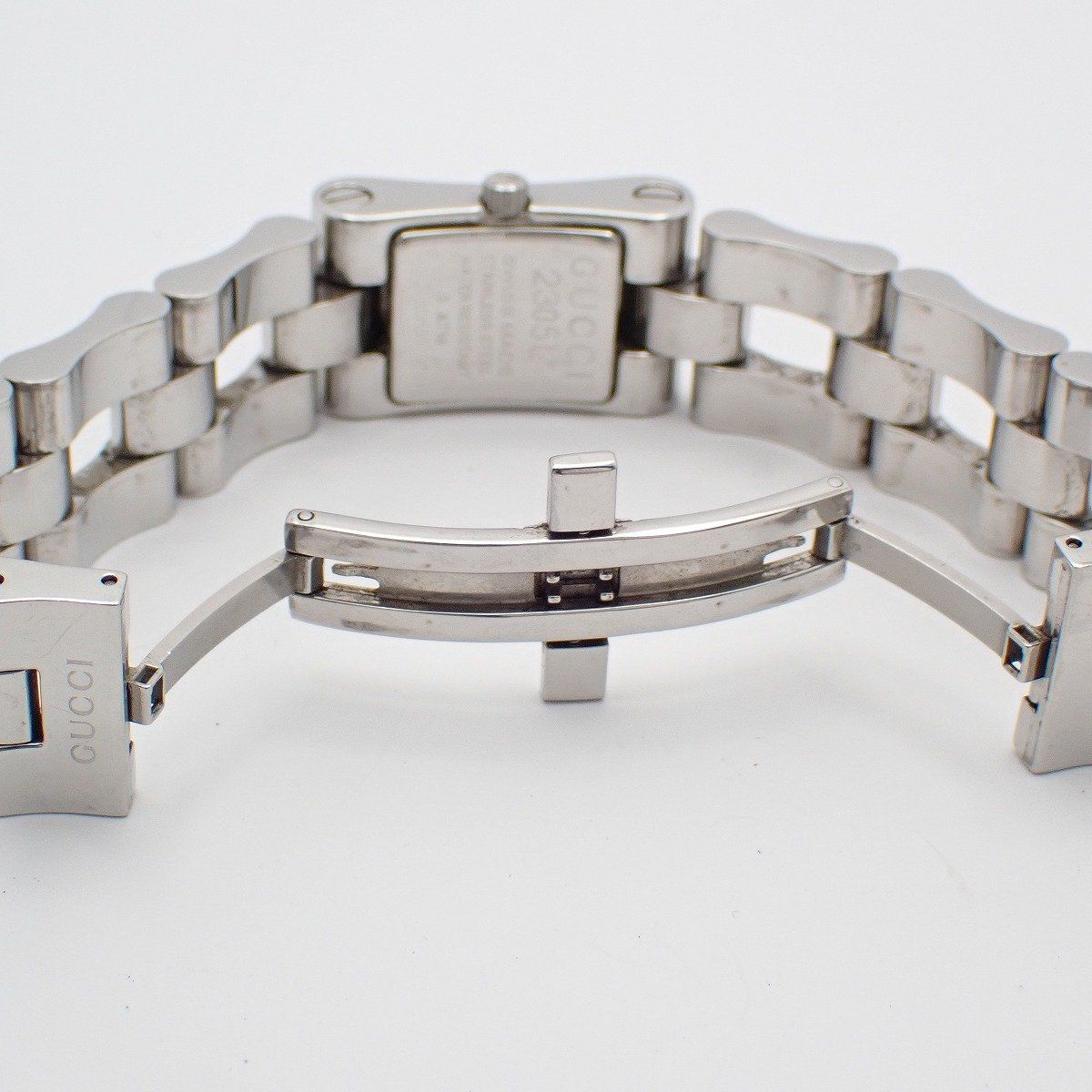 Gucci Breath Watch Quartz Black Dial SS — view 6