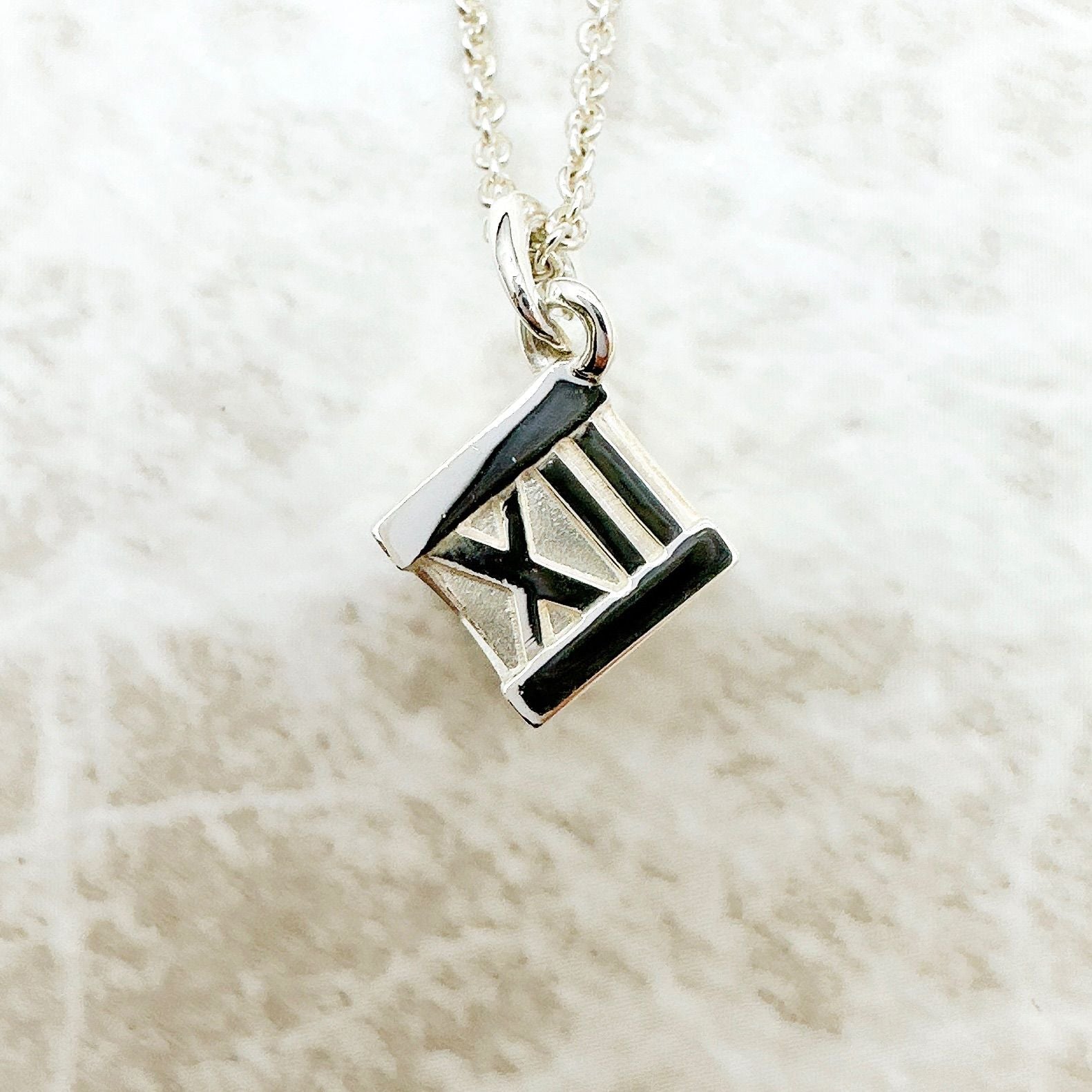 Tiffany & Co Atlas Cube Silver Necklace 40 cm — view 4