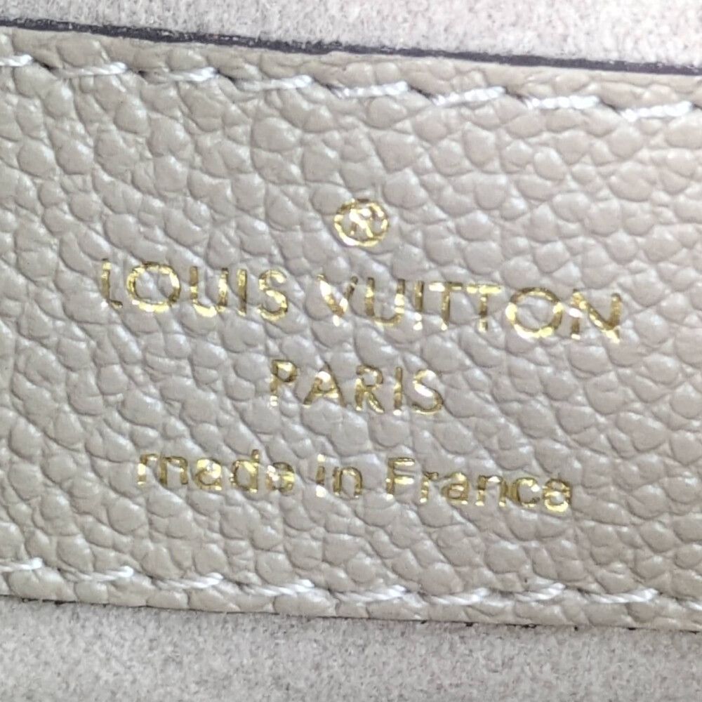 Louis Vuitton On The Go PM 2-Way Handbag Tourtorelle Cles — view 6