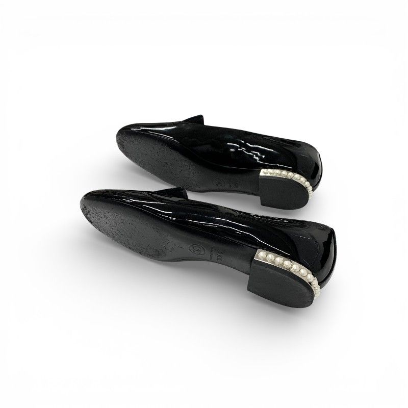 Chanel Loafers Leather Shoes Patent Black Silver CC Logo Pearl Opera Flat — view 6