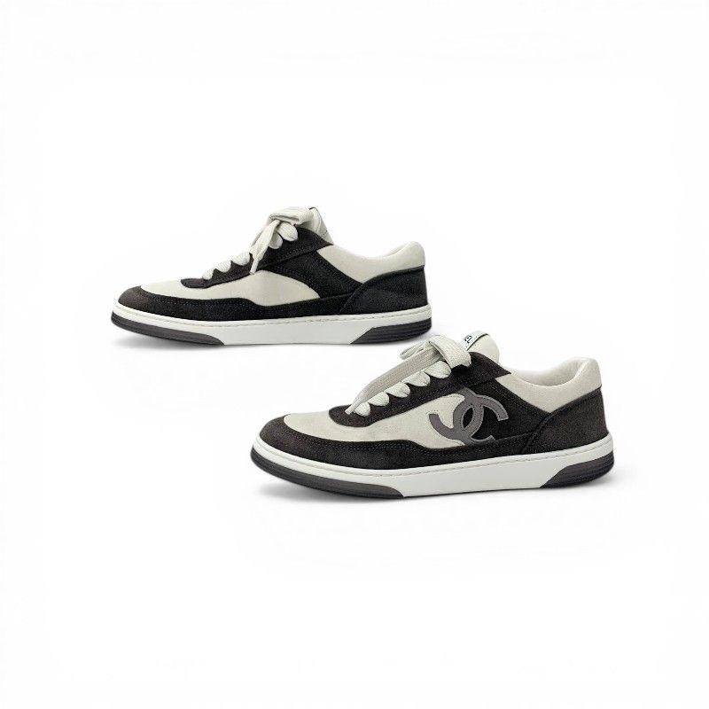 Chanel Sneakers Shoes Suede Gray CC Logo — view 3
