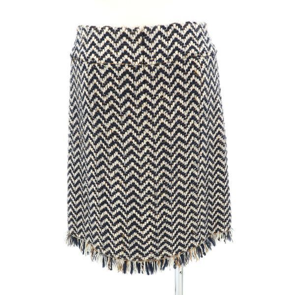 Chanel 19k Skirt Navy — view 2