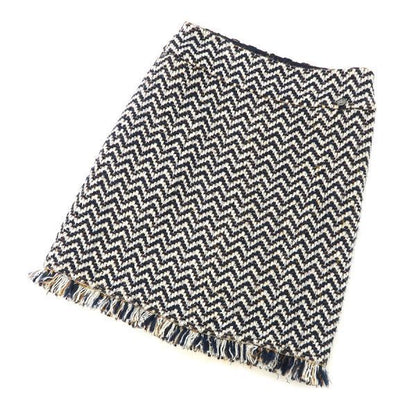 Chanel 19k Skirt Navy — view 3