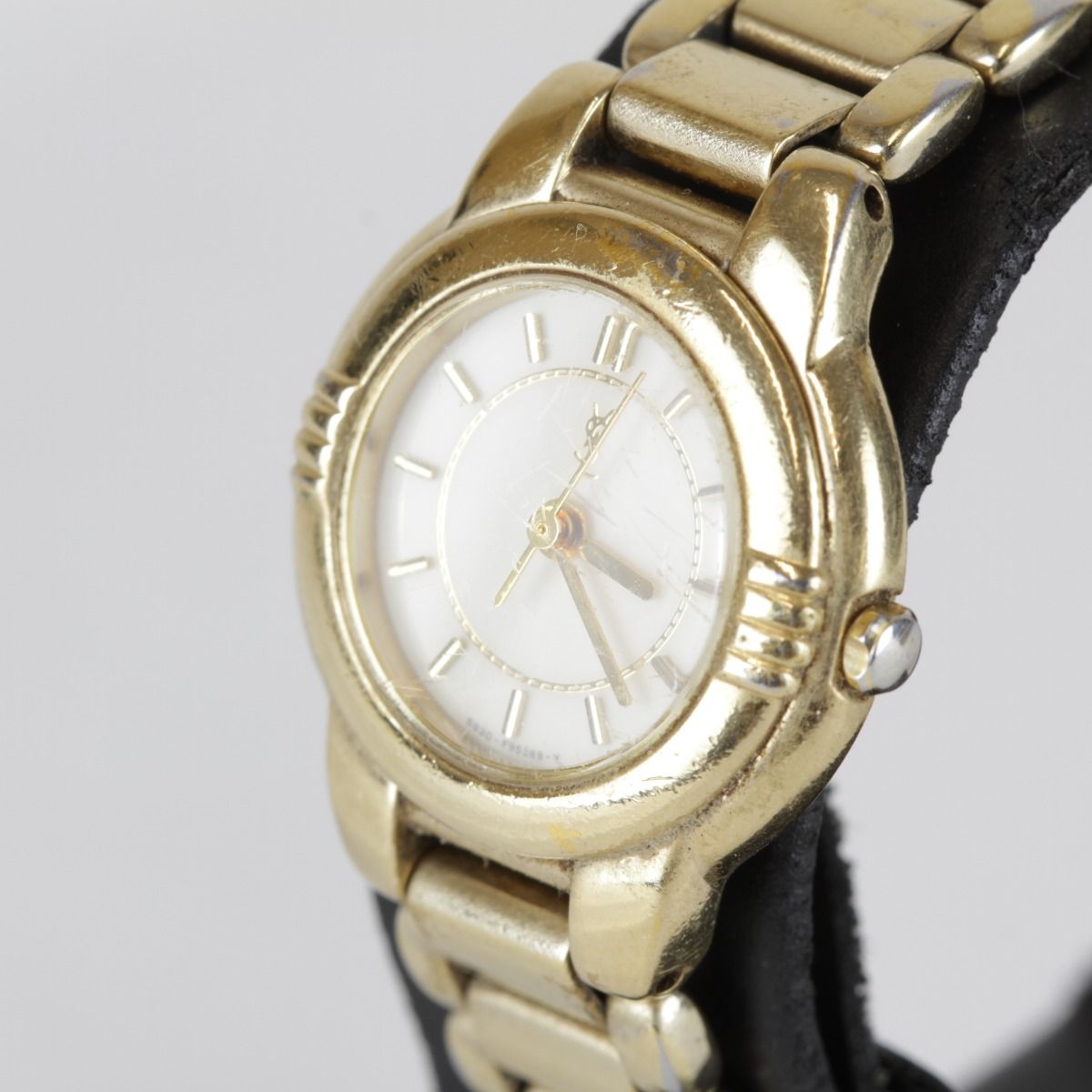 Saint Laurent Unconfirmed Junk Watch Quartz — view 2