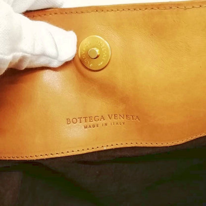 Bottega Veneta Intrecciato Shoulder Bag Vintage Beige — view 8