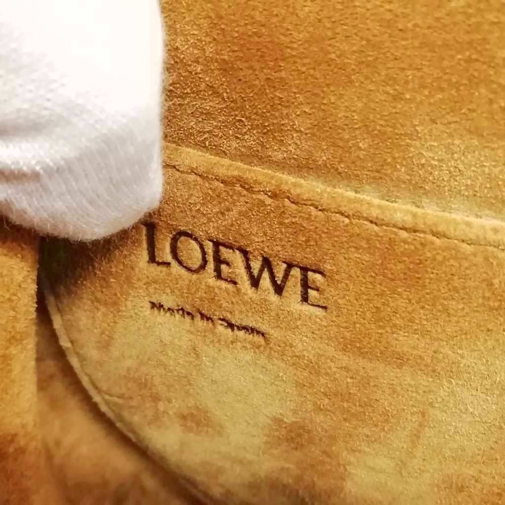 Loewe Gate Top Handle Mini 2-Way Shoulder Bag Beige — view 8