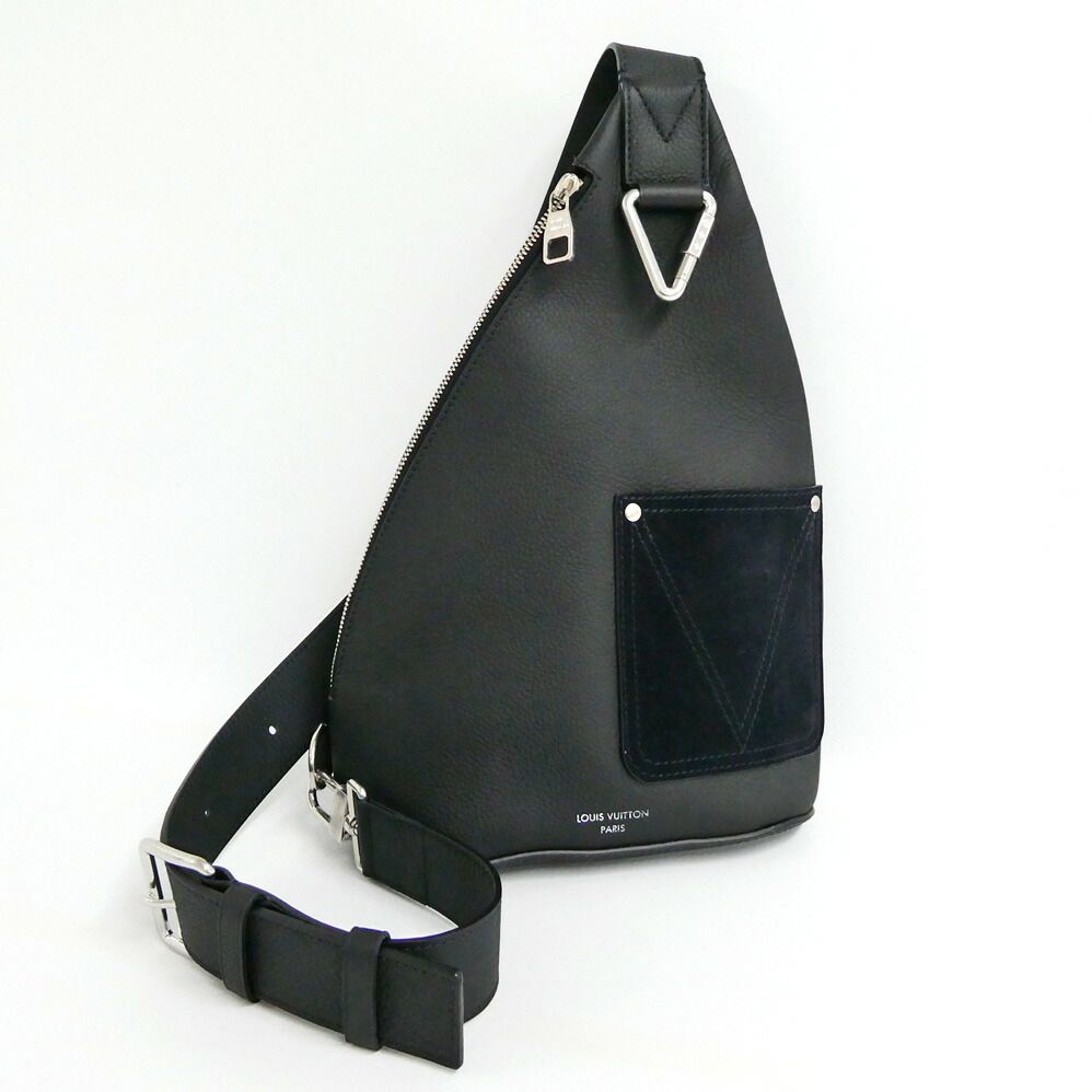 Louis Vuitton Delta Sling Bag Black LV Touch Leather Silver — view 9