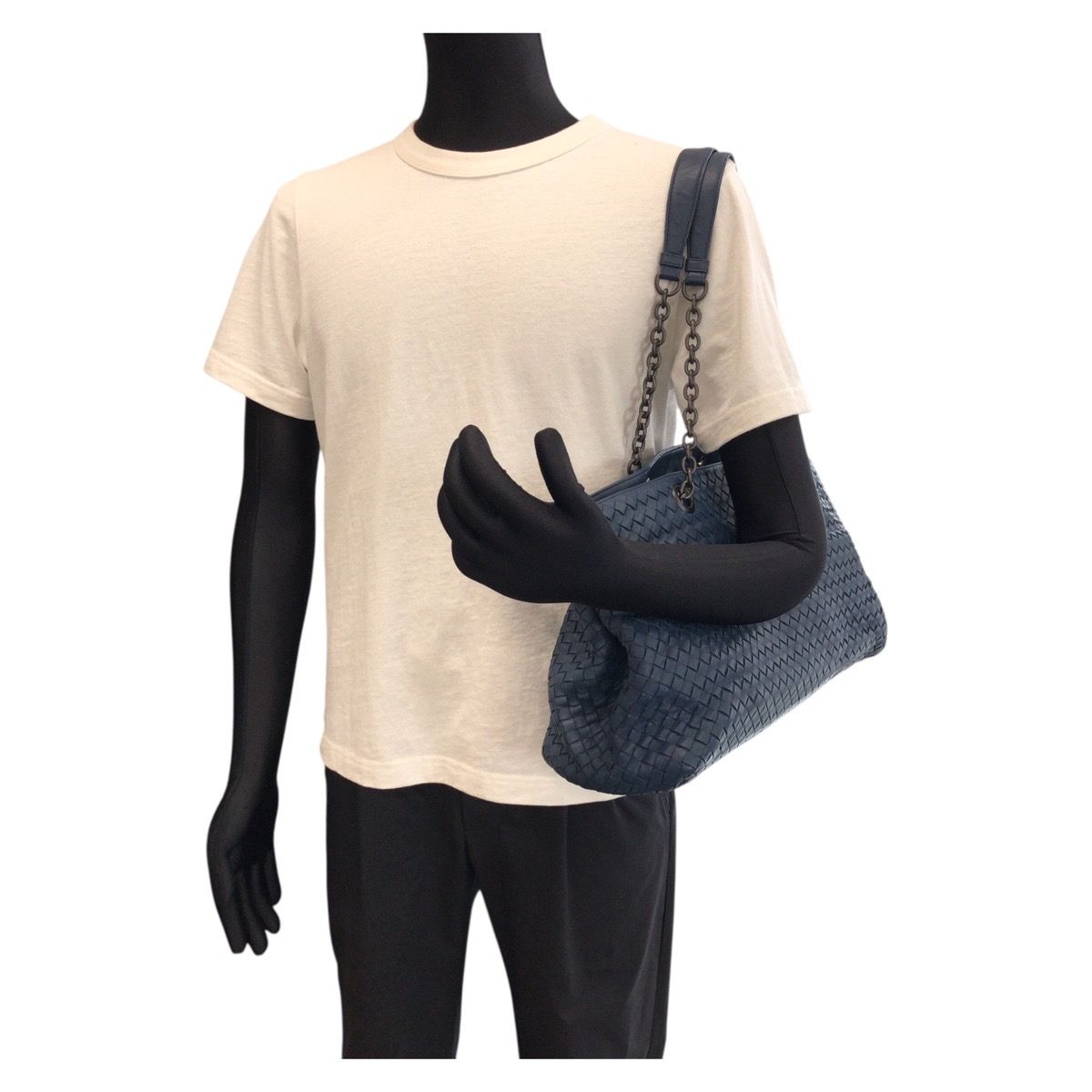 Bottega Veneta Intrecciato Navy Gunmetal Leather Chain Shoulder Bag — view 7