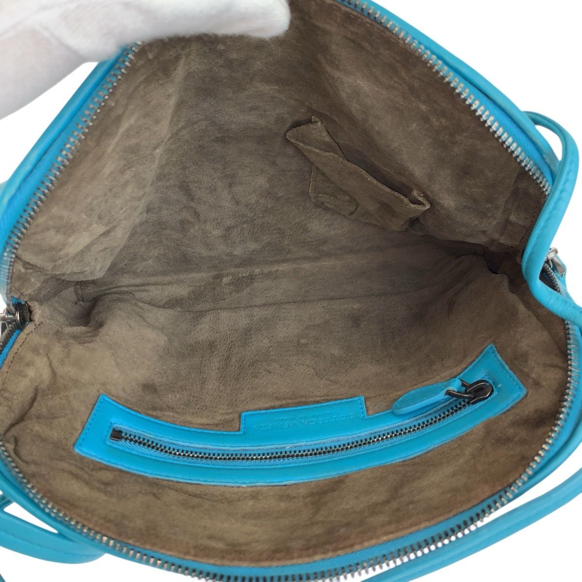 Bottega Veneta Intrecciato Nodini Shoulder Bag Pochette — view 8