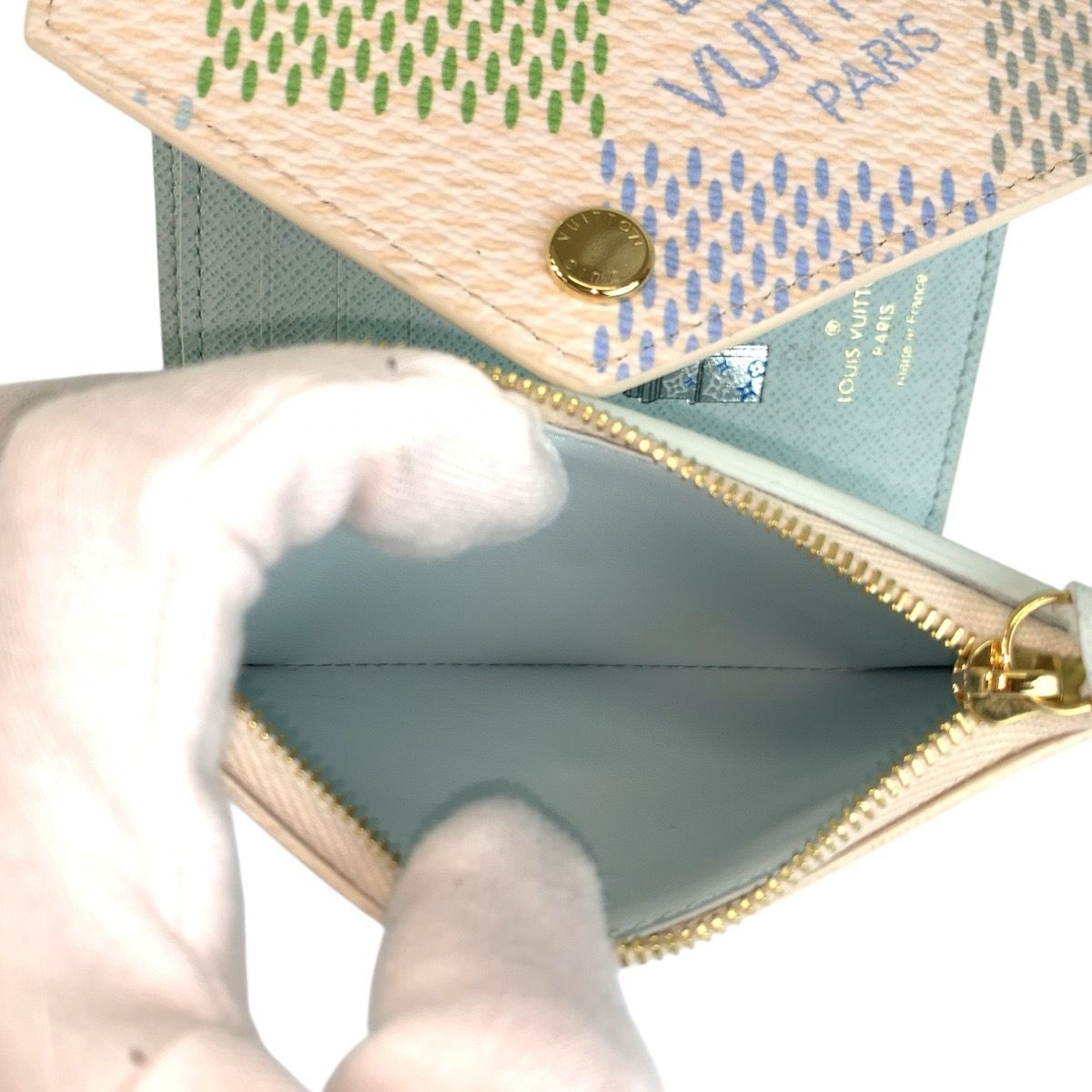 Louis Vuitton Damierlicious Portefeuille Victorine Fold Wallet Compact — view 6