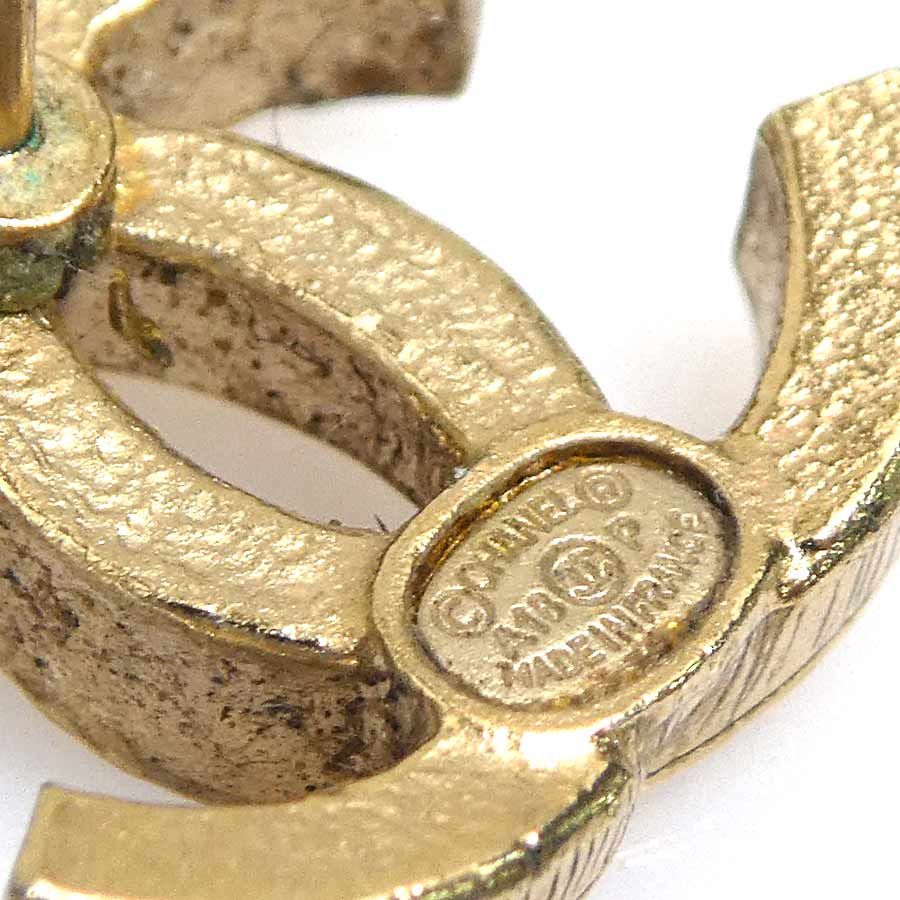 Chanel Earrings Gold — view 8