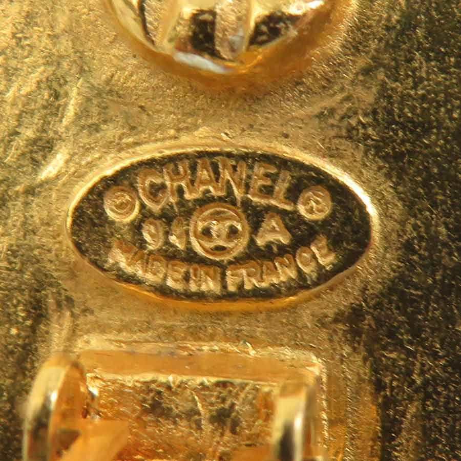 Chanel Earrings Vintee Gold — view 7