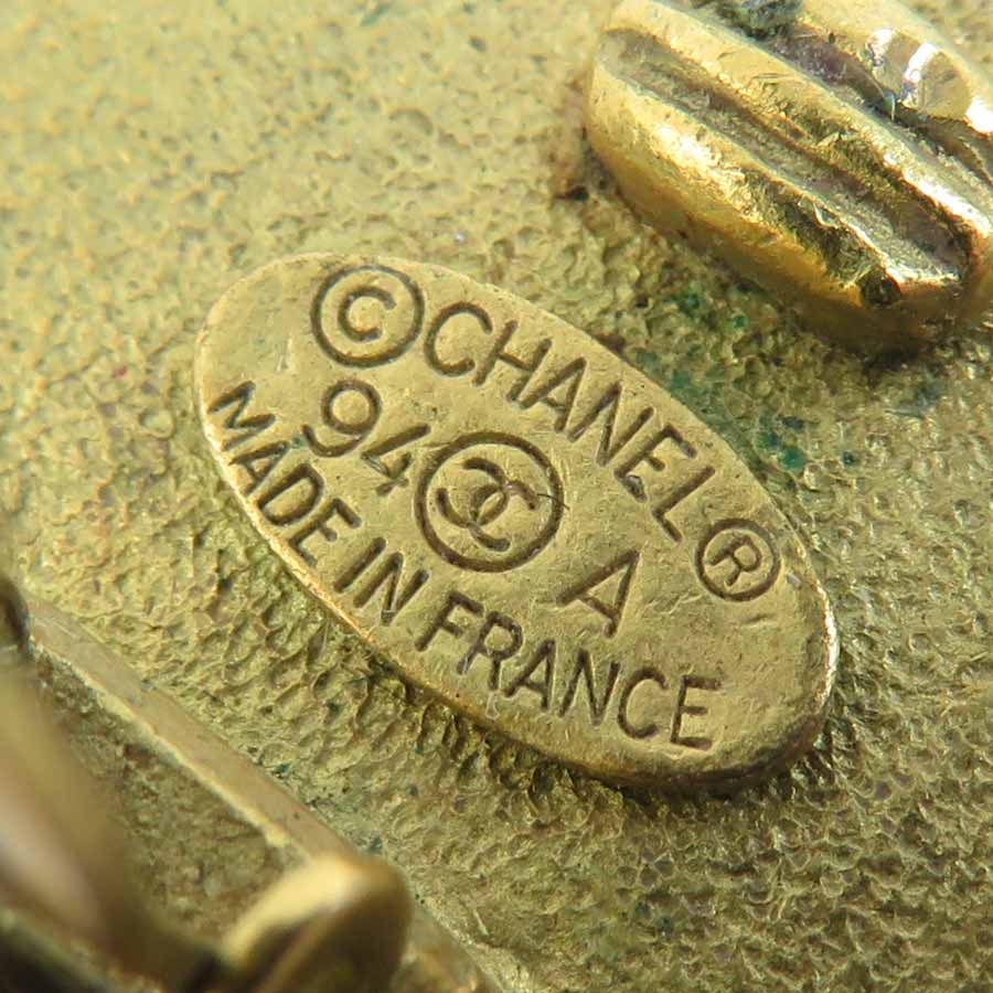 Chanel Earrings Gold — view 7