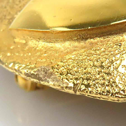 Chanel Brooch Vintage Gold — view 8